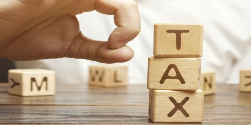 4 Investments to Help You Reduce Taxes and Maximize Returns